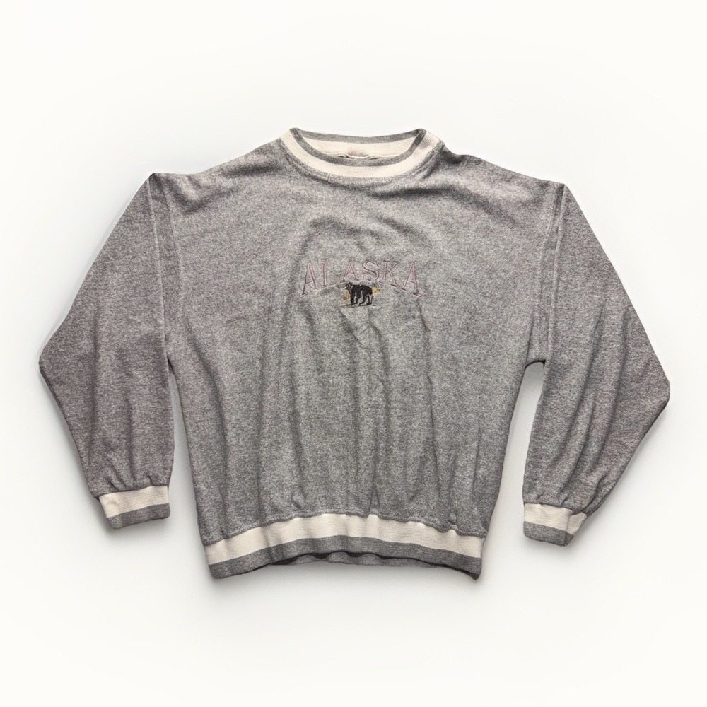 Vintage Renegade Alaska Bear Sweater Mens L Gray Crewneck USA Embroidered Nature
